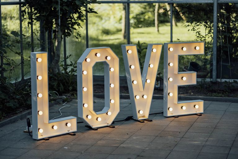 love bubbels en ballen ceremoniemeester